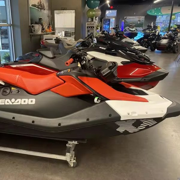 2024 Sea-Doo Spark Trixx 300hp Jet Ski Boat With 4 Stroke Rotax 900 AC-E Engine